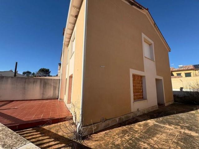 Chalet en venta en Valdelaguna, Madrid