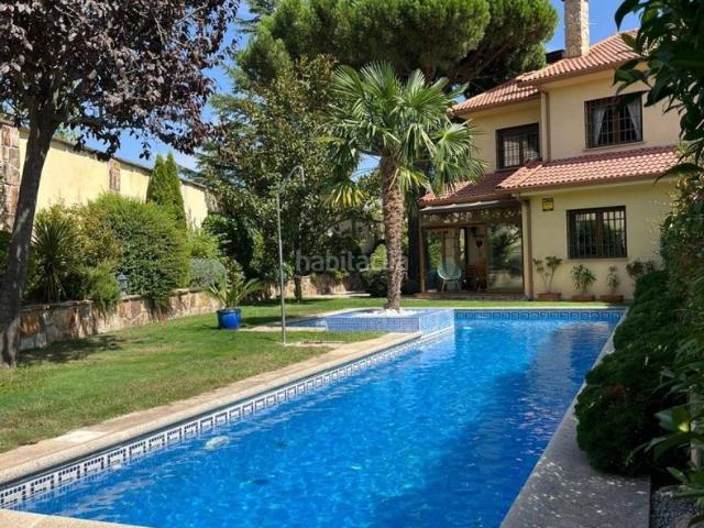 Chalet en venta en Sexmo de Lozoya, Valdemanco