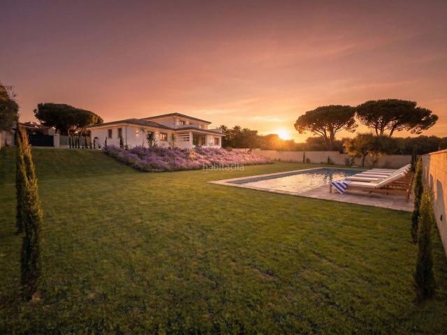 Chalet en venta en Valdemorillo, Madrid