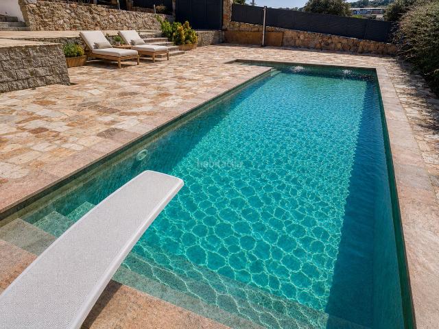 Chalet en venta en Valdemorillo, Madrid