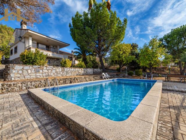 Chalet en venta en Valdemorillo, Comunidad de Madrid