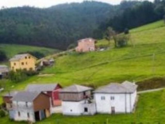 Chalet en venta en Valdés, Asturias