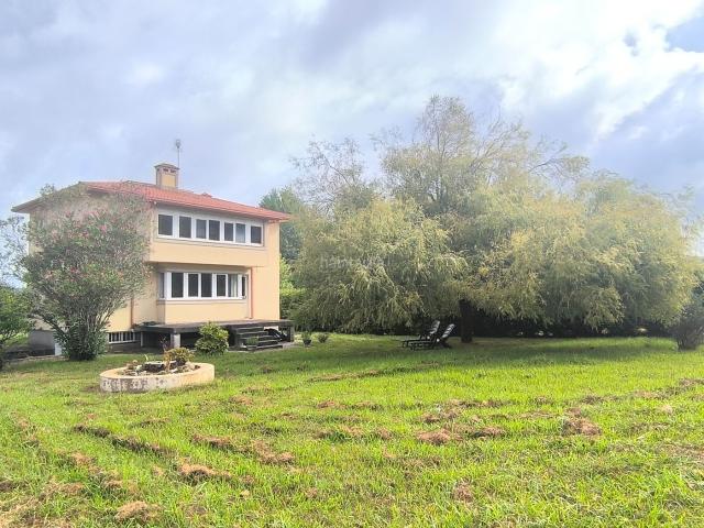 Chalet en venta en Valdoviño, Ferrol