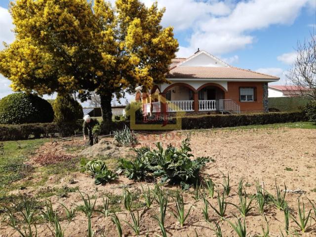 Chalet en venta en Valdunciel, Castilla y León
