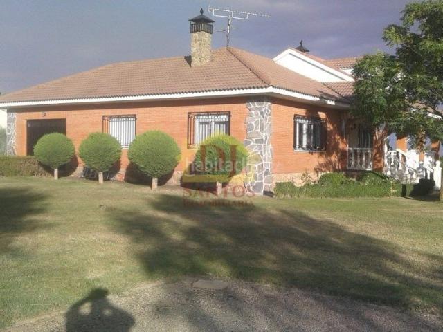 Chalet en venta en Valdunciel, Castilla y León