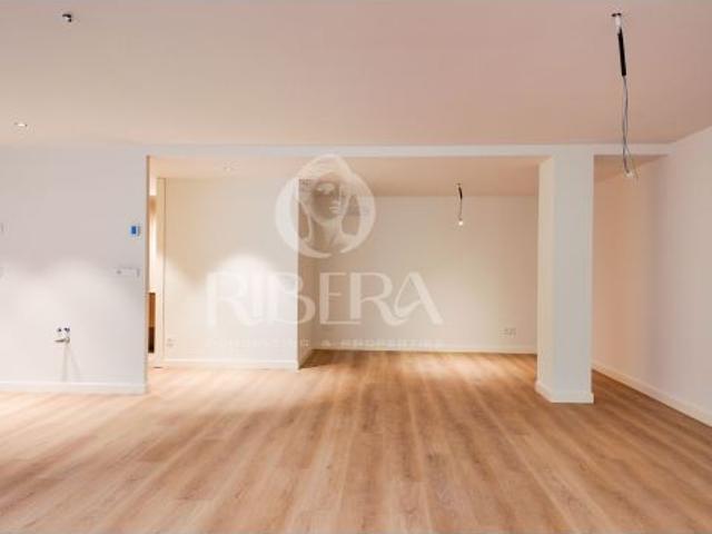 Casa en venta en Valencia de las Torres, Badajoz