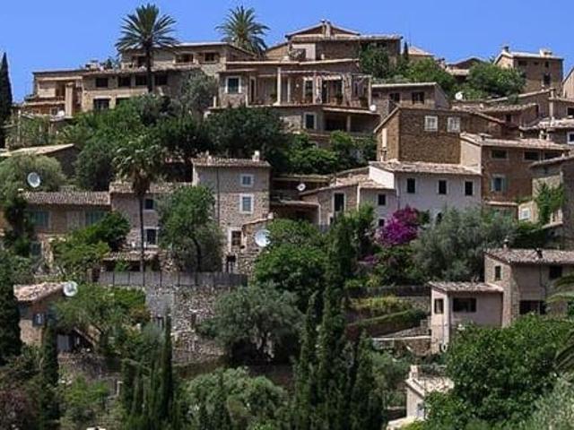 Villa en venta en Valldemossa, Urbanització de s'Arxiduc