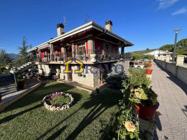 Chalet en venta en Villasana de Mena, Valle De Mena