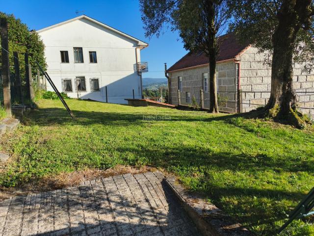Chalet en venta en Vedra, Santiago