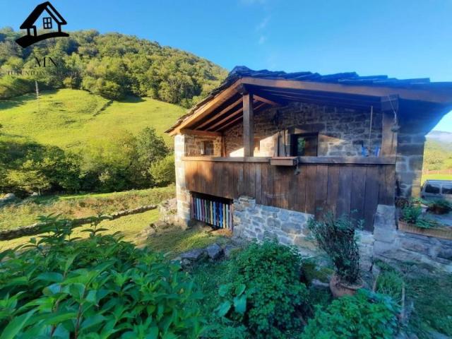 Chalet en venta en Vega De Pas, Cantabria
