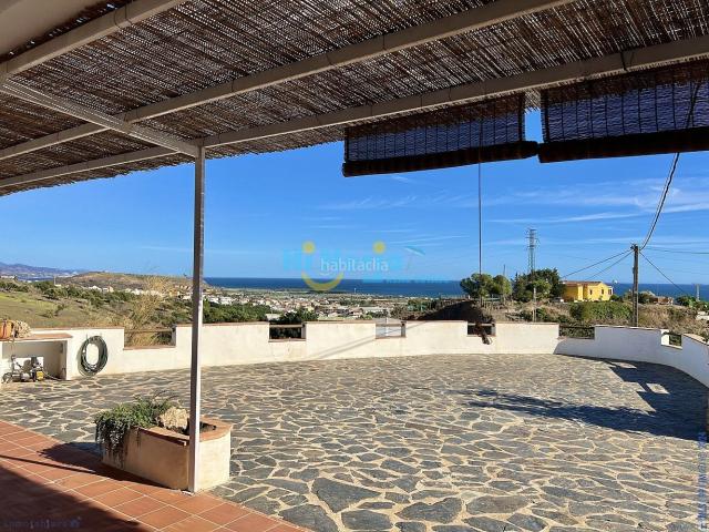Chalet en venta en La Gloria, La Axarquía