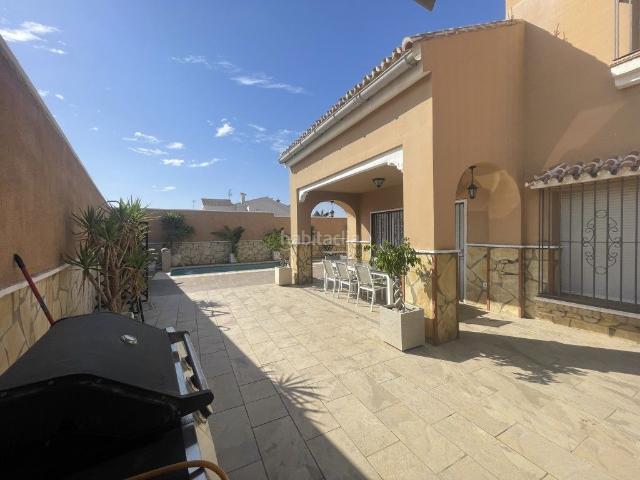 Chalet en venta en La Gloria, La Axarquía