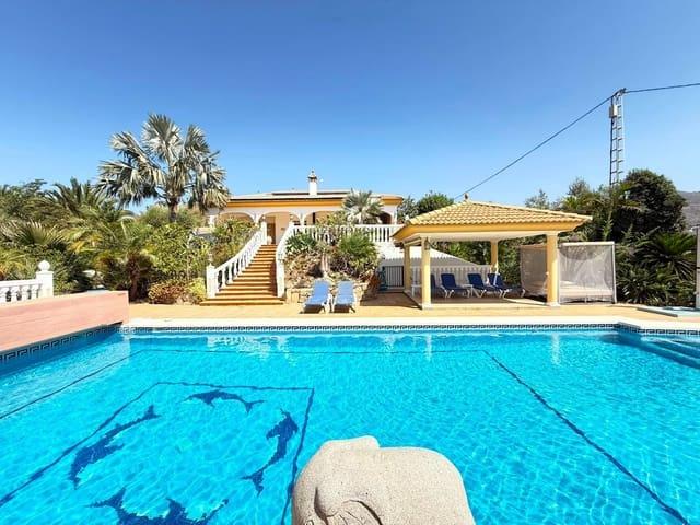 Chalet en venta en Capuchinos, La Axarquía