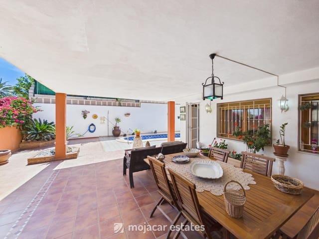 Chalet en venta en Vera, Andalucía