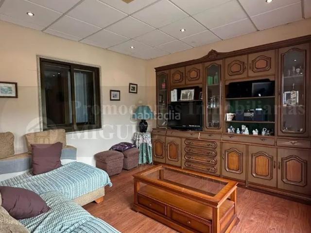 Chalet en venta en Verín