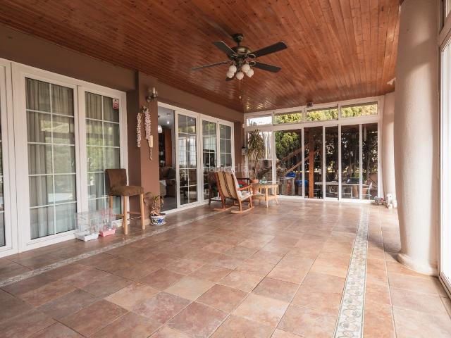 Chalet en venta en Vícar, Andalucía