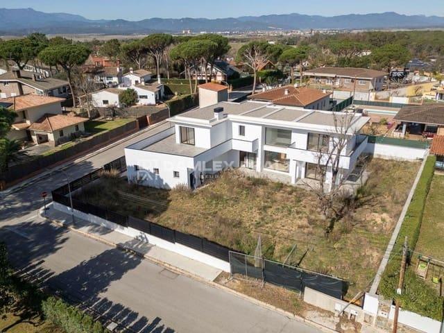 Villa en venta en Vidreres