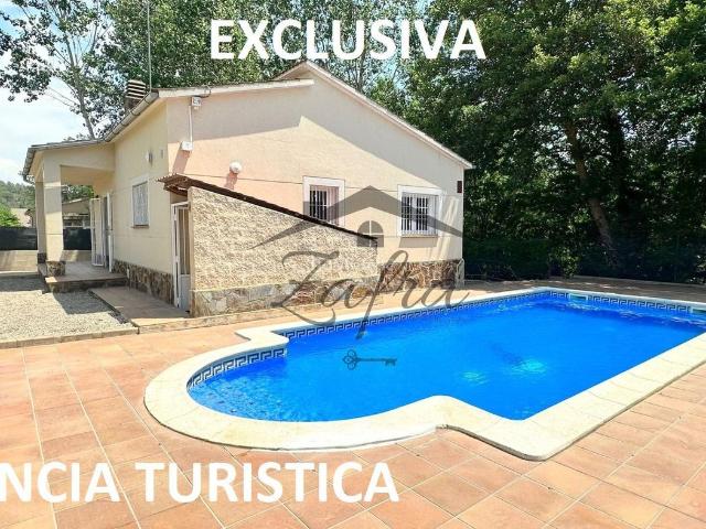 Chalet en venta en Terrafortuna, la Selva