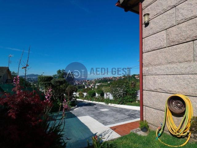Chalet en venta en Vigo