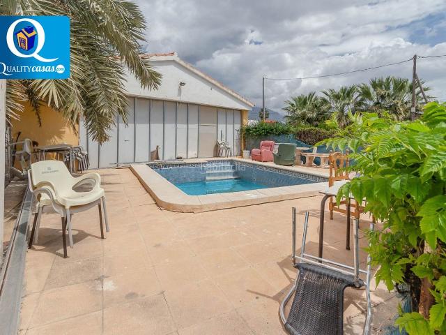Chalet en venta en la Marina Baixa, Valencia