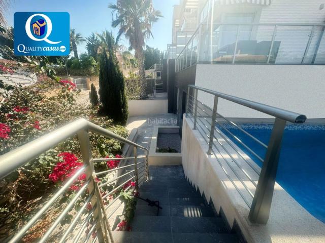 Chalet en venta en la Marina Baixa, Valencia