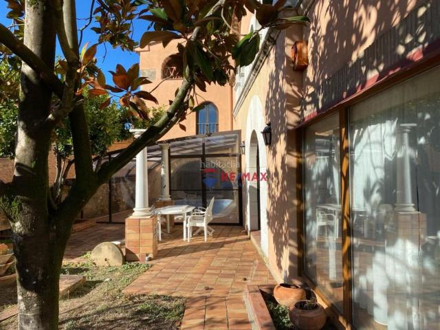 Chalet en venta en Pla de l'Estany, Catalunya