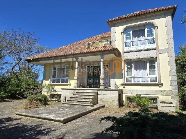 Chalet en venta en Vilagarcía de Arousa, O Salnés