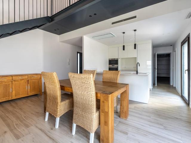 Villa en venta en Vilamacolum