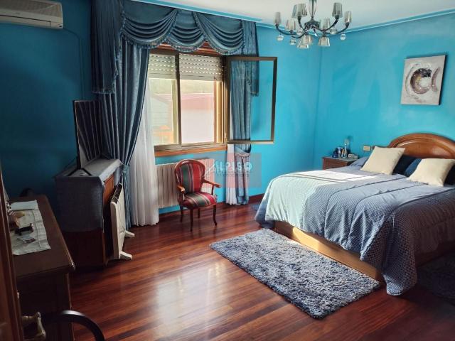 Chalet en venta en Vilamarín, Ourense