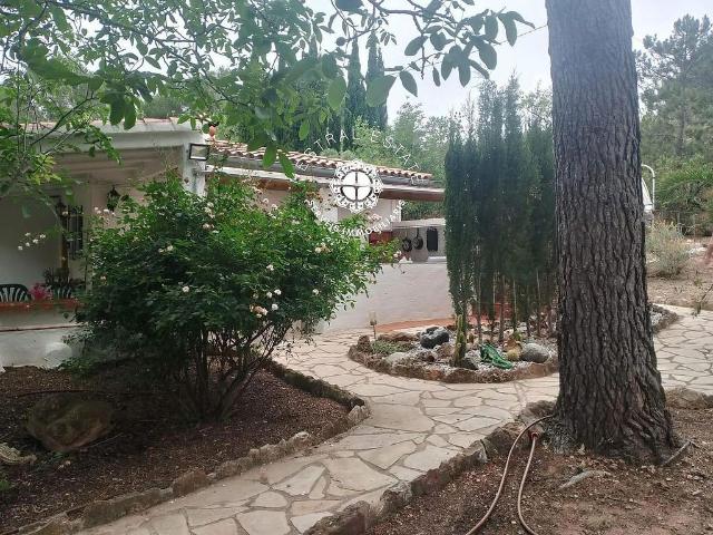 Villa en venta en Vilanova D'escornalbou