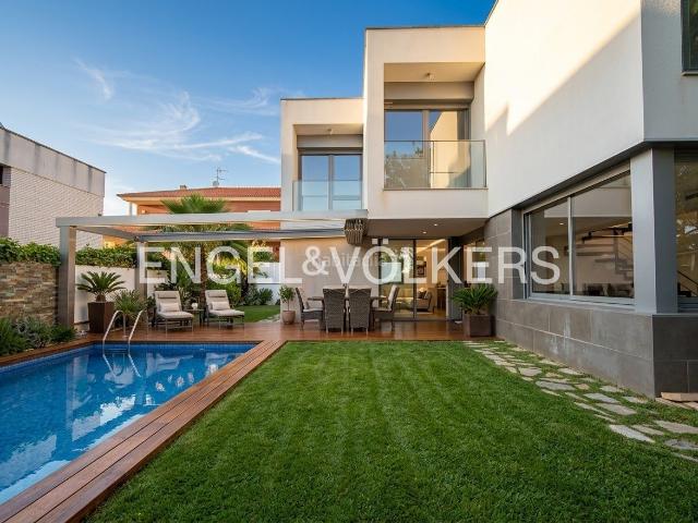 Chalet en venta en l'Aragai, Vilanova i la Geltrú