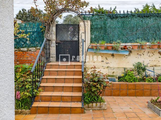 Chalet en venta en Villa Del Prado, Madrid