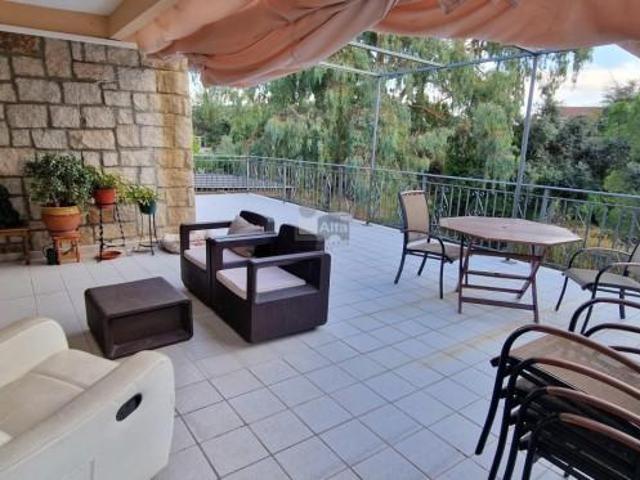 Chalet en venta en Villa Del Prado, Madrid