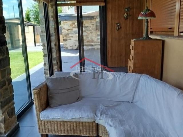 Chalet en venta en Villadangos Del Páramo, Castilla y León