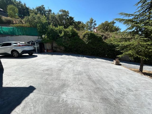 Villa en venta en Villalbilla