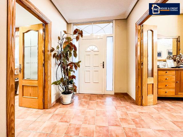 Chalet en venta en Villalbilla, Madrid