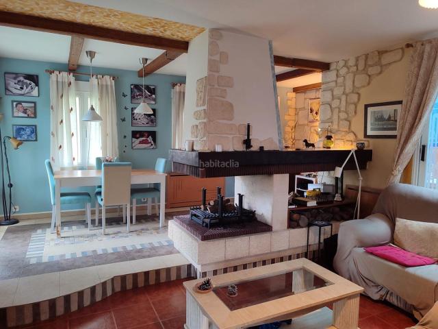 Chalet en venta en Villalbilla