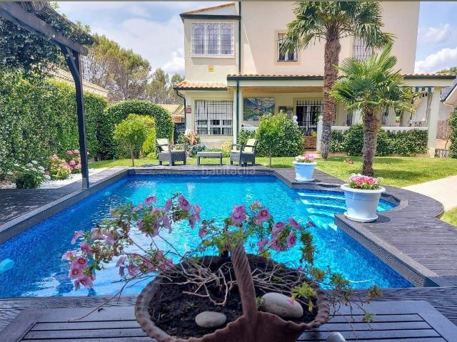 Chalet en venta en Villalbilla, Madrid