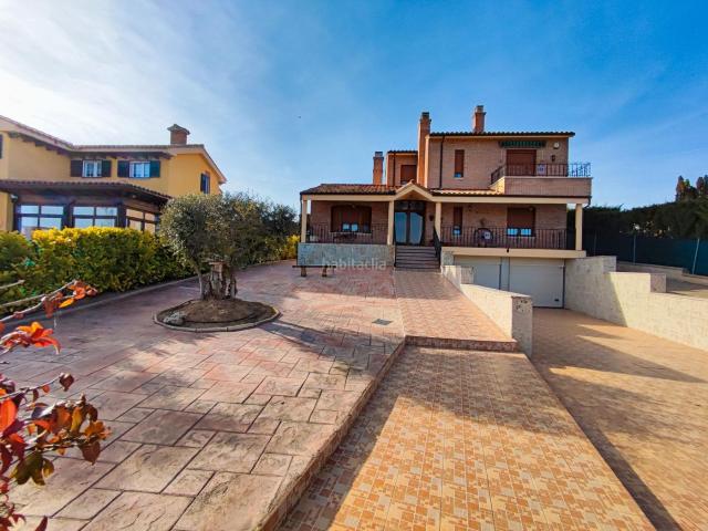 Chalet en venta en Villalobón, Castilla y León