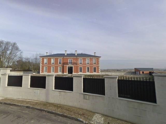 Chalet en venta en Anantapur, Villamayor