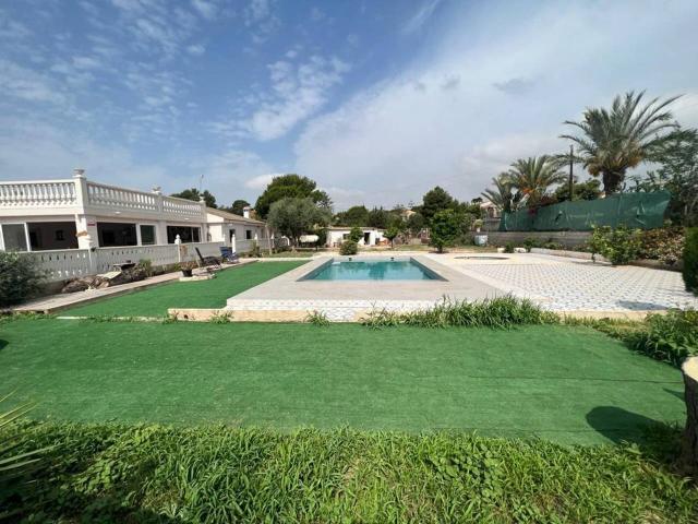 Casa en venta en San Vicente Del Raspeig, la Borinquen