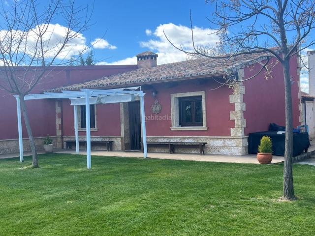 Chalet en venta en Villanueva De Duero, Castilla y León