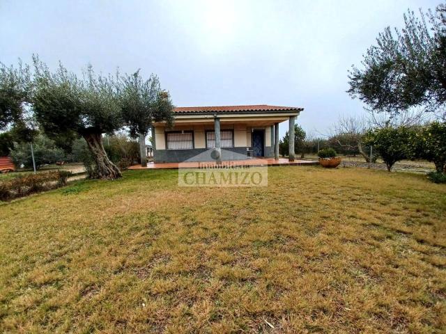 Chalet en venta en Villanueva De La Serena, Extremadura
