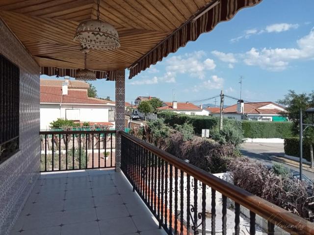 Villa en venta en Villanueva De Perales, Peral Merino