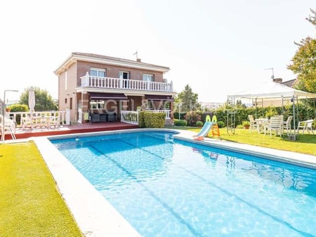 Villa en venta en Villanueva Del Pardillo, Las Vegas - Santa María