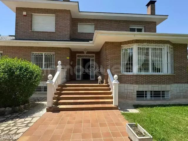 Chalet en venta en Villar Del Olmo, Madrid