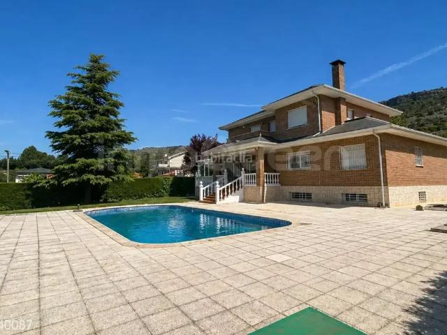 Chalet en venta en Villar Del Olmo, Madrid