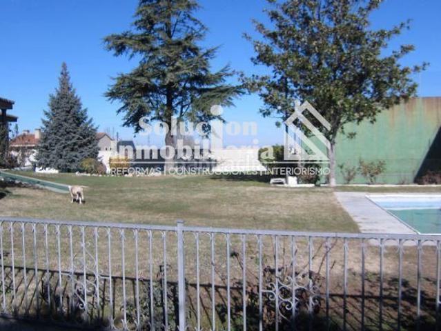 Chalet en venta en Villares De La Reina, Castilla y León