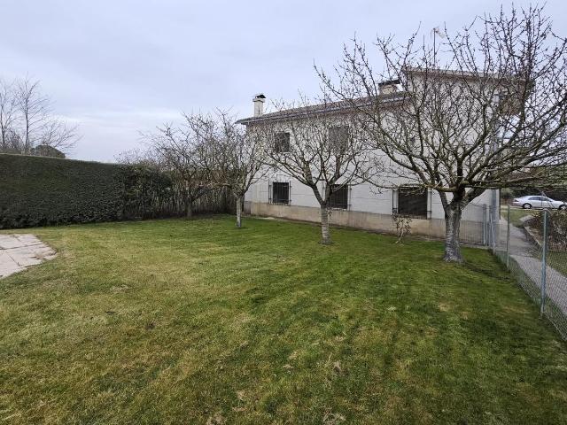 Chalet en venta en Villares De La Reina, Salamanca