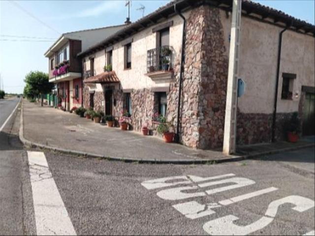 Chalet en venta en Villaturiel, Castilla y León